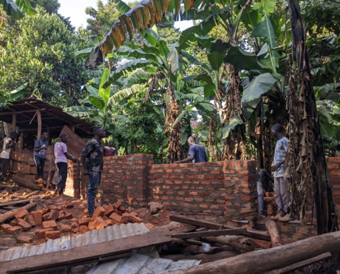 Kaggwa Uganda - Piggery Project 4