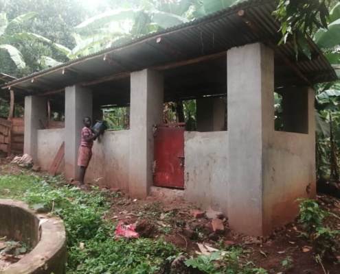 Kaggwa Uganda - New Piggery Project House
